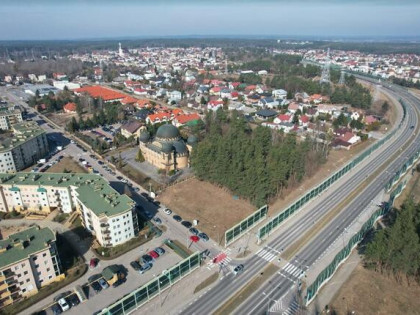 Działka pod usługi z zakresu kultury i oświaty.