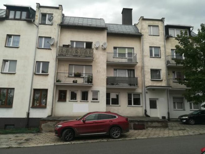 Baborów - na sprzedaż apartament w ścisłym centrum miasta.