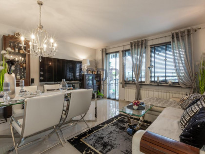 Mieszkanie 4 pokojowe