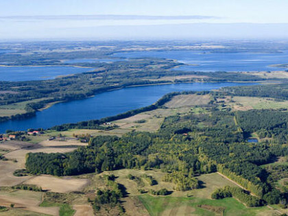 Budowlana Działka Mazury nad jeziorem