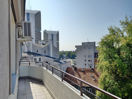 Bujwida - piękny apartament 3pokojowy z balkonem ,kominkiem i garażem