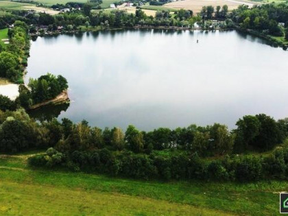 Działki nad jeziorem, Buków, pow. wodzisławski.