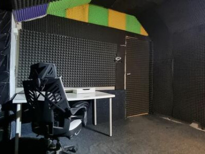 Wygłuszony lokal, warsztacik, pracownia, jednoosobowe studio