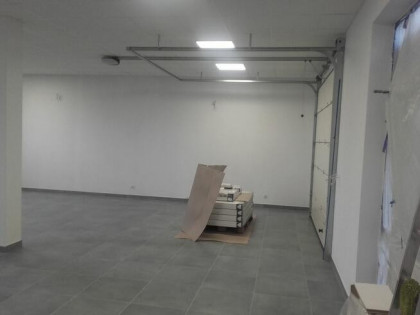 Wynajmę lokal 110 m2 Sklep, Biuro, Magazyn, Hurtownia