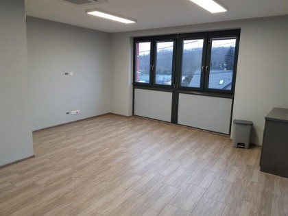 BEZ PROWIZJI Lokal biurowy 50m2 Kosocicka Wielicka