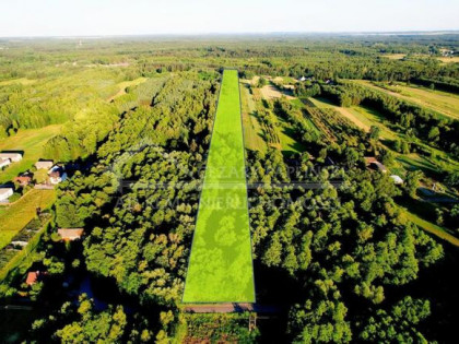 Działka budowlana Poniatowa Leśniczówka, Leśniczówka