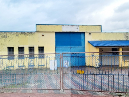 Sprzedam hale produkcyjną