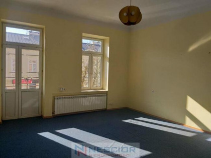 Lokal biurowy 45m2 koło Galerii