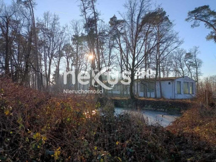 Nieruchomość usługowa zabudowana - w cenie gruntu