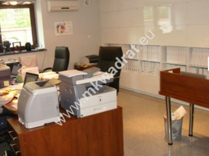 Blisko Sądu Najwyższego 65 m2 na biuro.