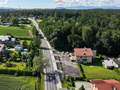Klimatyzacja, gaz, parter, parking