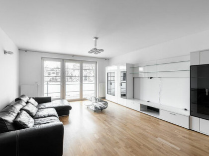 2 pokojowe, balkon, garaż obok PKP Włochy