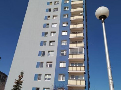 Do remontu 57 m, 3 pokoje , Gocław ,bezposrednoi