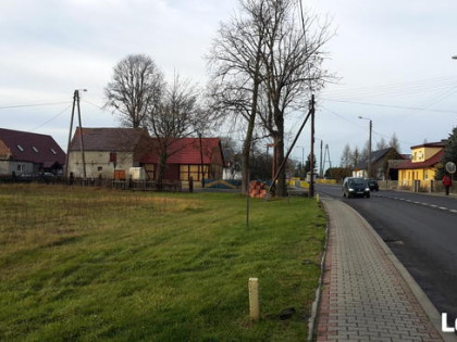 działka budowlana inwestycyjna przy drodze DK32