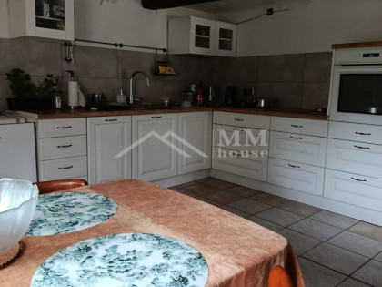 Urokliwe siedlisko na sprzedaż w sercu Warmii .