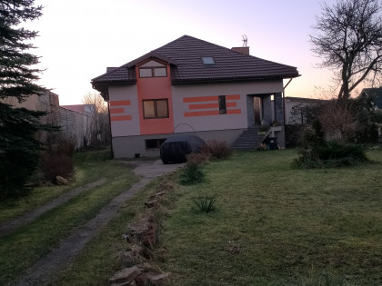 Dom, Mierzęcice, całkowita 312m², gotowy do zamieszkania, duża działka