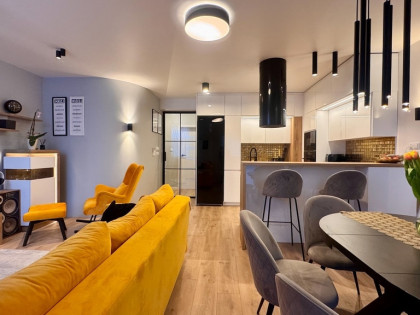 wysokiej klasy apartament, pięknie wykończony