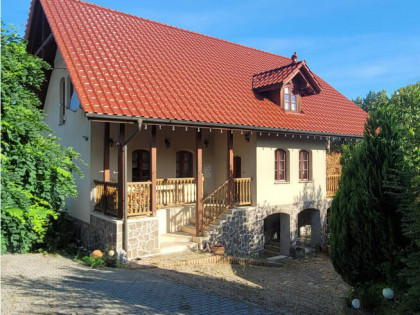 Piekny dom 230m2 z duza dzialka 54ar