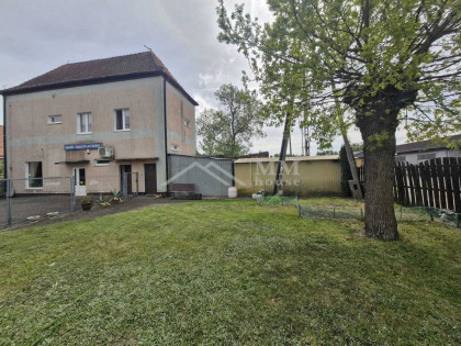 Budynek mieszkalno-usługowy z potencjałem .