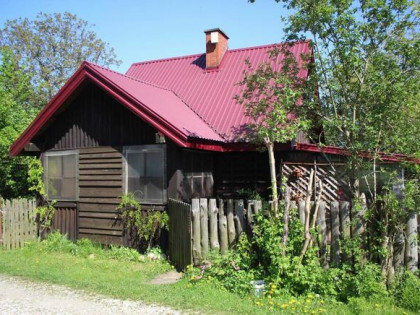 Sprzedam 2 dzialki z zabudowaniami.