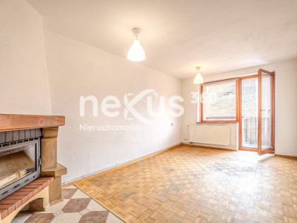 3‑pokojowe mieszkanie, balkon, kominek – Wołów