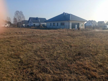 Działka budowlana z WZ, 2 km od stacji PKP Pilawa