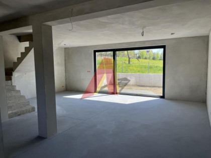 Dom Kraków Podgórze, Ruczaj ul. Czerwone Maki