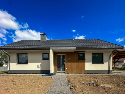 Dom parterowy – cisza, zieleń, Budy Głogowskie