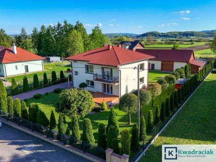 Dom Besko, Wiejska