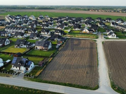 Działka budowlana Nadolice Wielkie gm. Czernica, Krzykowska
