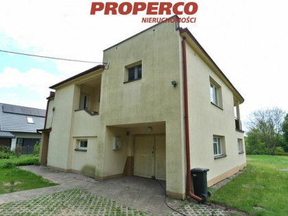 Dom Kielce Cedro-Mazur