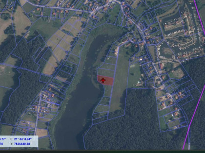 Działka z linią brzegową jeziora Wygryny w Wygrynach