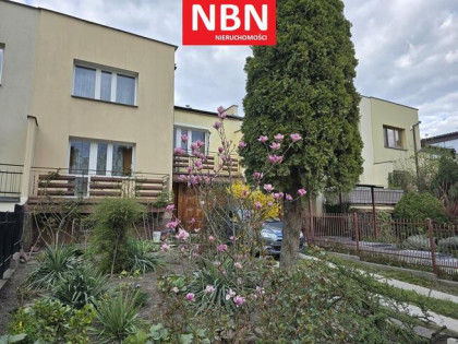Dom jednorodzinny > 120 m2 > działka 230 m2