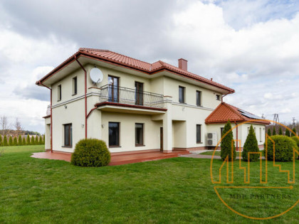 Dom Mościska gm. Izabelin,