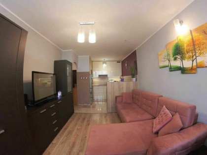 Os. Piastowskie. 2 pokoje (37,4 m2) .Wysoki parter