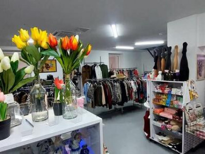 Wynajem lokal handlowy dwu poziomowy 180 m2 Katowice odstepn