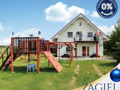 Dom nad morzem - 4 wyposażone apartamenty