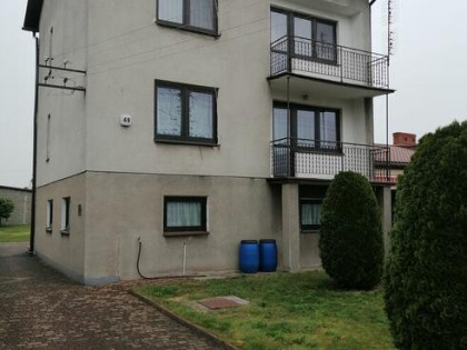 Sprzedam dom z działka i budynkami gospodarczymi