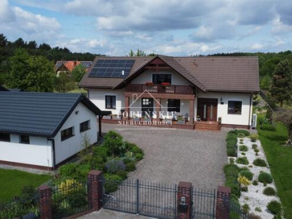 Dom Czarne Błoto gm. Zławieś Wielka