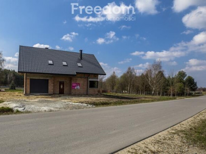 Dom z poddaszem 162 m² | 9 arów | Trzeboś