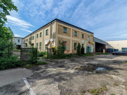 Budynek użytkowy w centrum Myszkowa