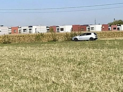Działki budowlane o pow. 990 m2 i 1400m2, Wojciechówka
