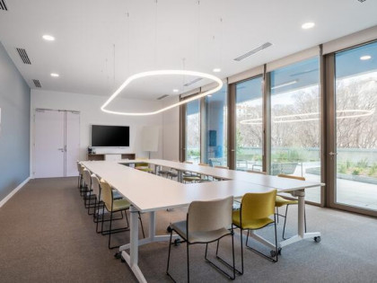 Wybierz profesjonalny adres firmy Spaces Wroclavia