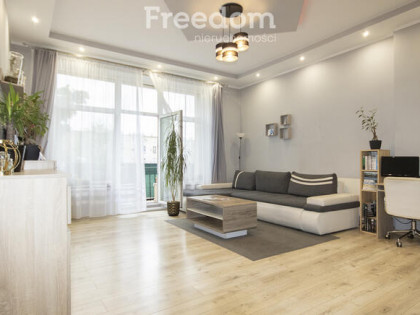 Piękny apartament  na sprzedaż w Śródmieściu Nysy