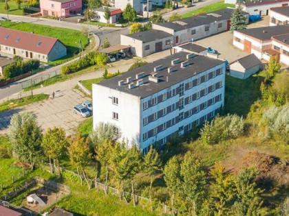 Biurowiec na sprzedaż w Nowe przy ul. Nowy Świat (kuj.-pom.)