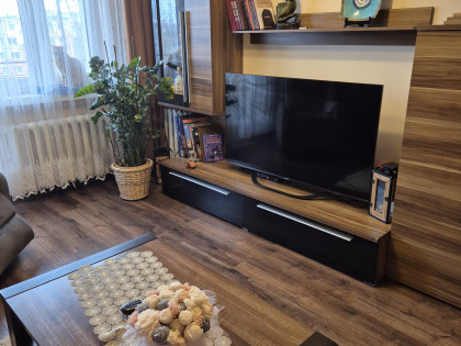 Trzypokojowe mieszkanie do sprzedania w spokojnej okolicy