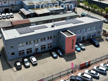 Nowoczesny budynek biurowy – Częstochowa