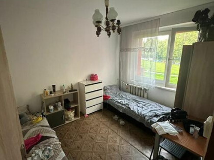 2 pokoje z potencjałem 1. piętro spokojne osiedle ul.Witosa
