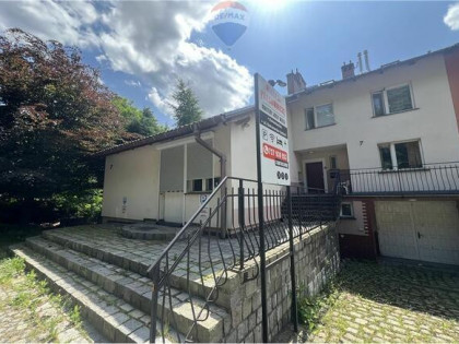 Kwatery pracownicze dom w zabudowie bliźniaczej