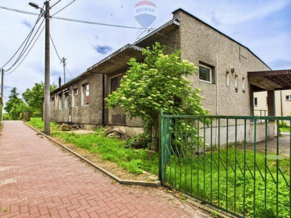 Budynek usługowy 362 m² + działka 1.200 m²